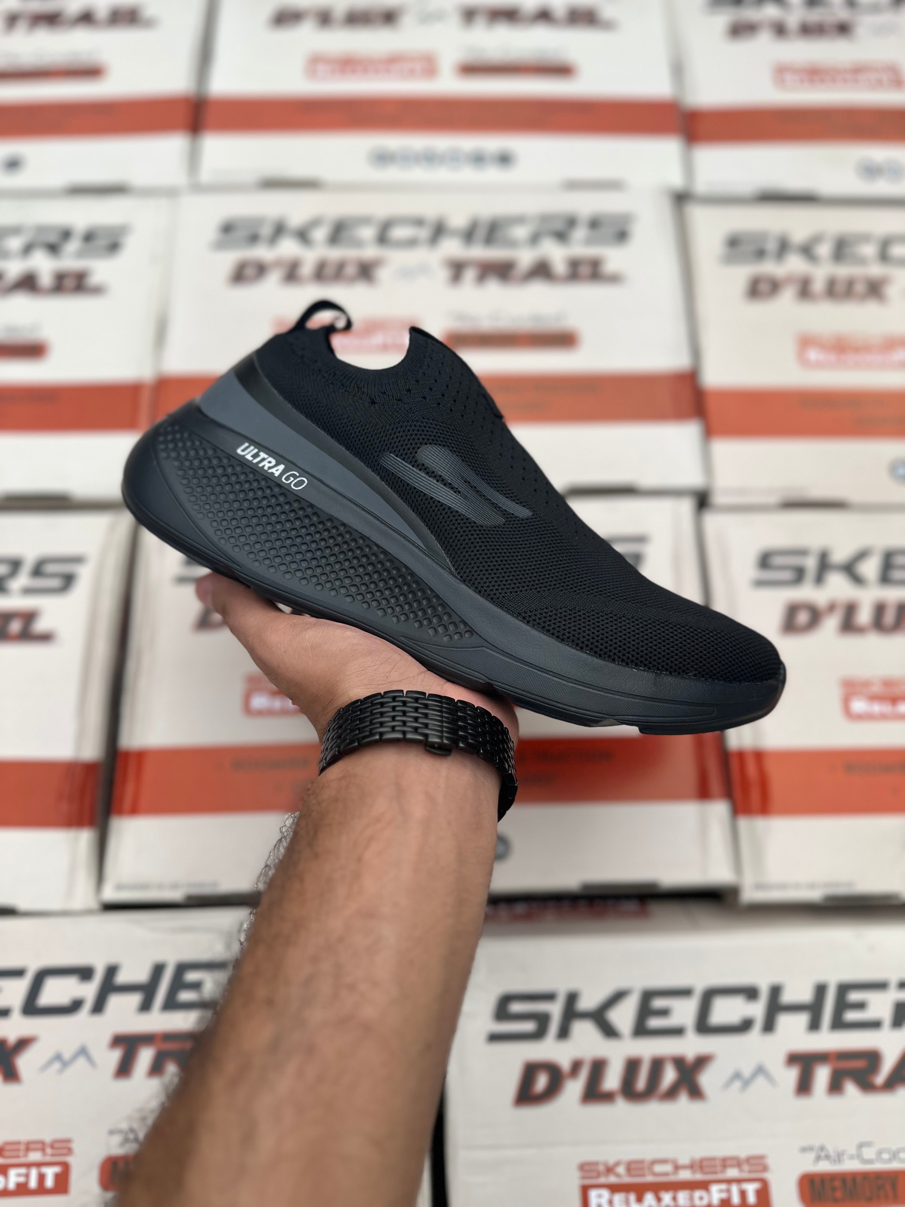 Skechers Ultra go Black –