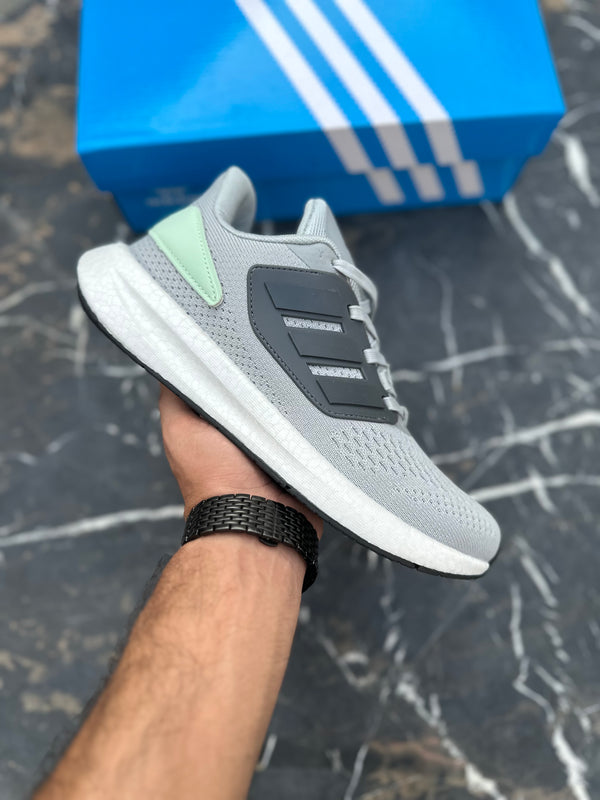 AD Pureboost Light Grey 22