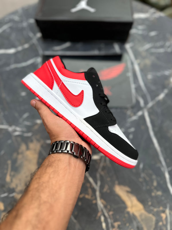 Aj 1 OG Black toe lows
