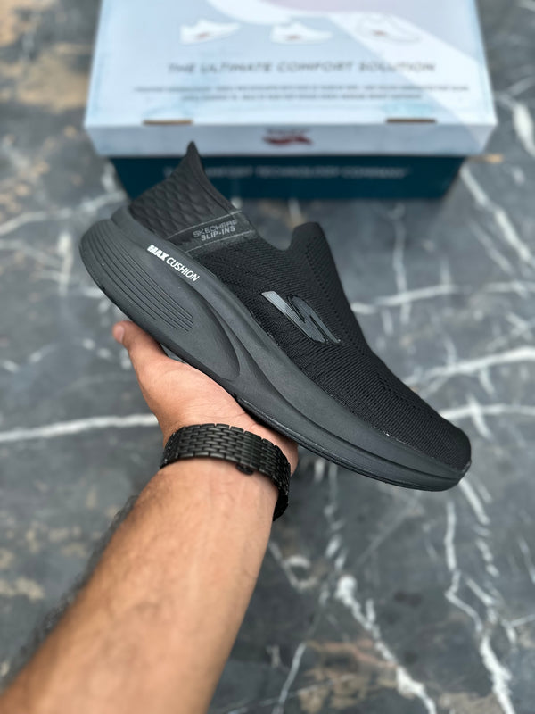 Skechers Slip inns-Archfit- Black