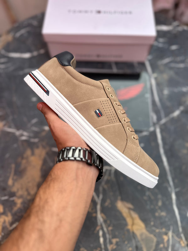 Tommy HF sneakers Brown