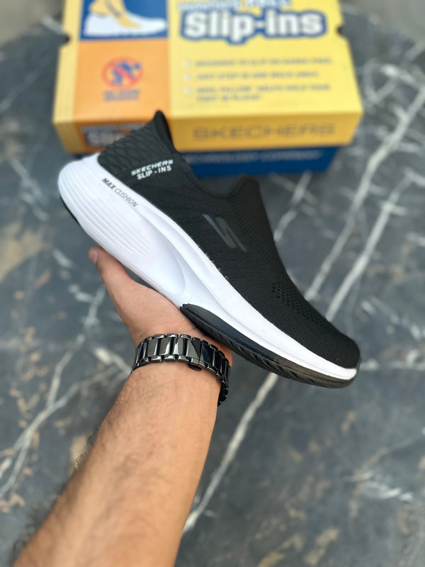 Skechers Slip inns-Archfit- Black White