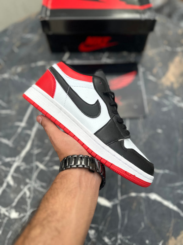Aj 1 Black toe lows