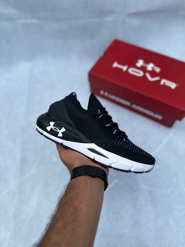 UA HOVR phantom 2 Black white