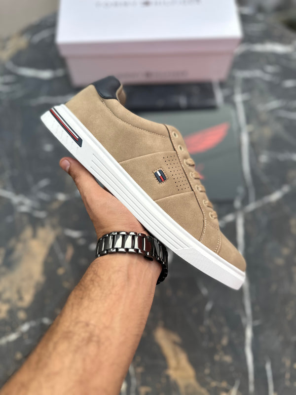 Tommy HF sneakers Brown