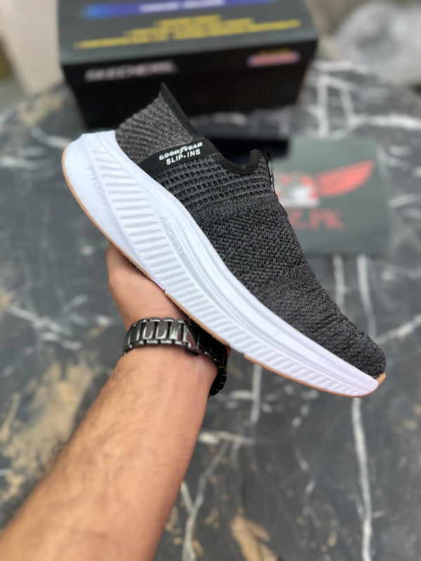 Skechers Archfit Slipins Black