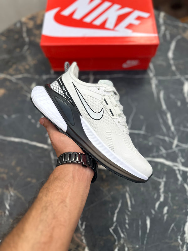 NK zoom pegasus 41- All white